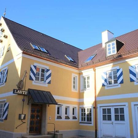 Hotel Und Gasthof Zur Laute Миндельхайм Экстерьер фото